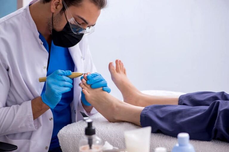 Are Ingrown Toenails Causing Your Toes Pain?