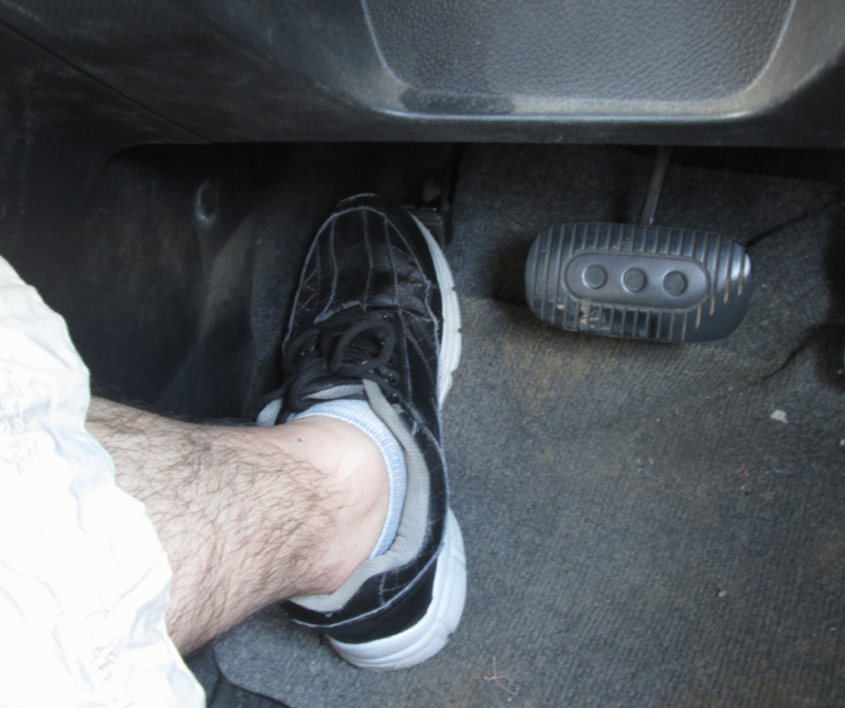 What Long Holiday Drives Can Do to Your Feet